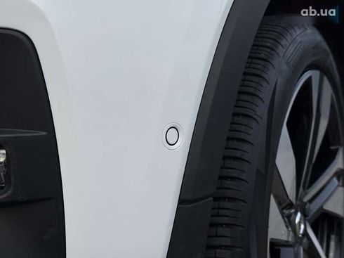 Volvo XC40 2024 - фото 19