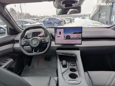 Zeekr 001 2025 - фото 14