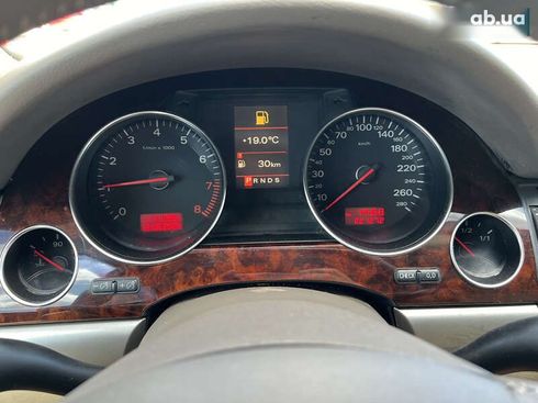 Audi A8 2006 - фото 29