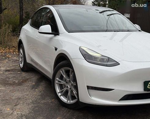 Tesla Model Y 2022 - фото 3