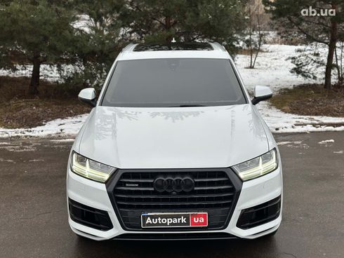 Audi Q7 2017 белый - фото 11