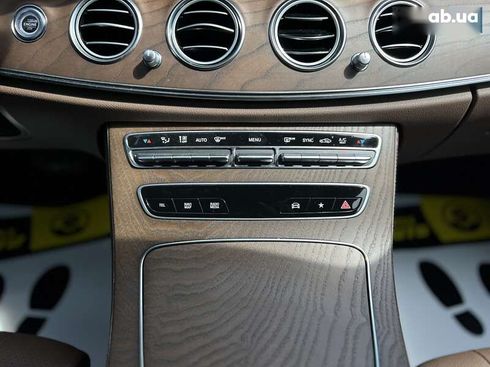 Mercedes-Benz E-Класс 2022 - фото 16