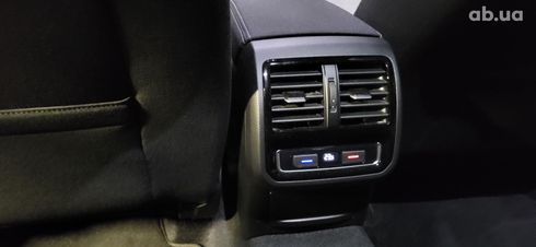 Volkswagen Passat 2020 черный - фото 18