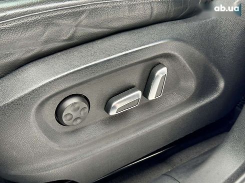 Audi Q5 2015 - фото 26
