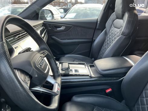 Audi Q8 2020 - фото 12