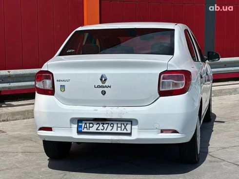 Renault Logan 2016 - фото 11