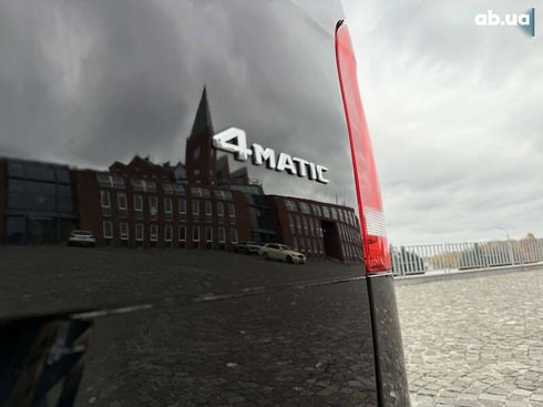 Mercedes-Benz V-Класс 2021 - фото 9