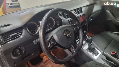 Skoda Octavia 2018 - фото 10