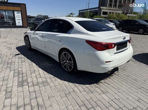 Infiniti Q50 2015 - фото 17