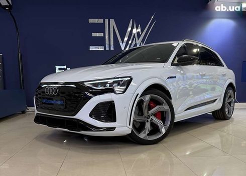 Audi SQ8 e-tron 2023 - фото 15