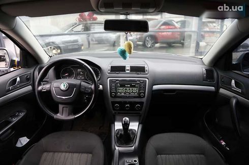 Skoda Octavia 2011 - фото 10