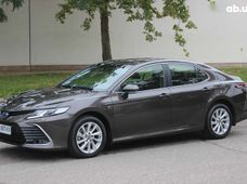 Продажа б/у Toyota Camry 2023 года - купить на Автобазаре