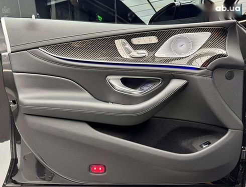 Mercedes-Benz AMG GT 4 2020 - фото 25