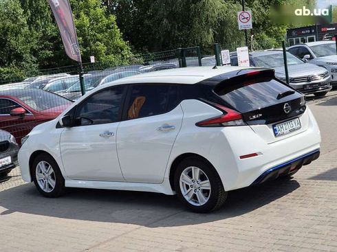 Nissan Leaf 2022 - фото 19