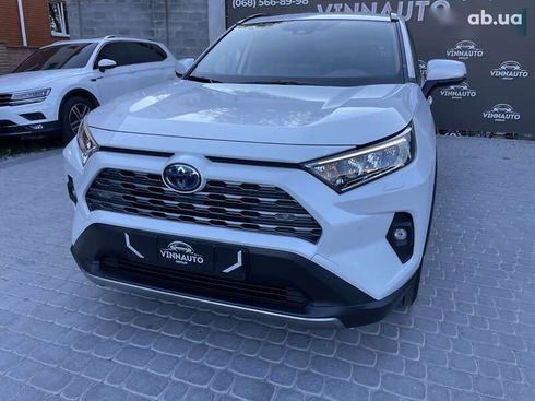 Toyota RAV4 2023 - фото 25