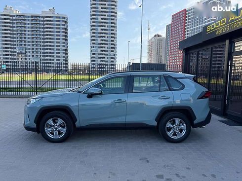 Toyota RAV4 2023 - фото 4