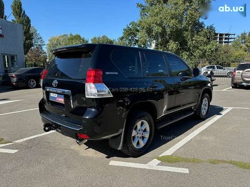 Toyota Land Cruiser Prado 2011 - фото 3