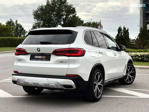 BMW X5 2018 - фото 13