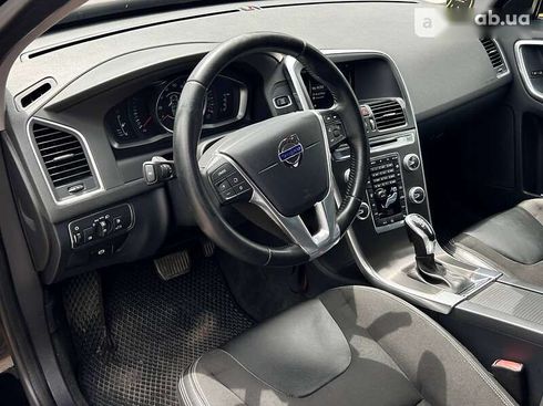 Volvo XC60 2015 - фото 22