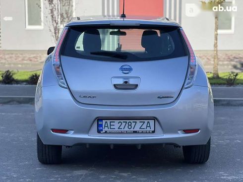 Nissan Leaf 2017 - фото 6