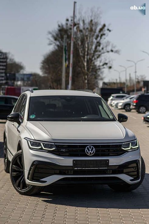 Volkswagen Tiguan 2021 - фото 5