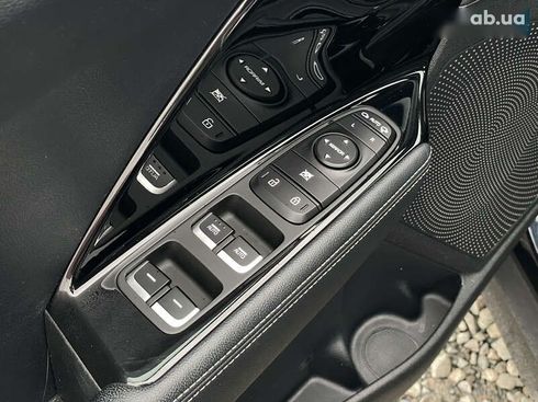 Kia Niro 2019 - фото 18