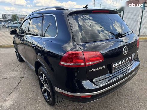 Volkswagen Touareg 2017 - фото 10