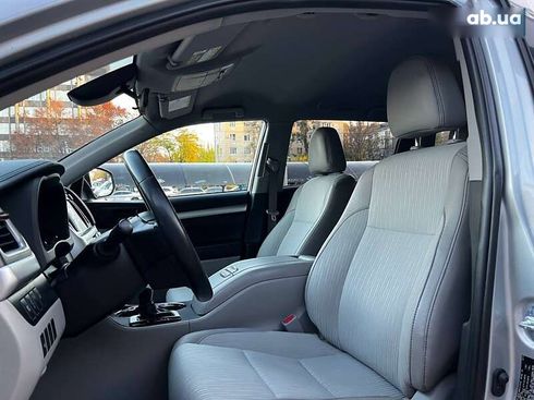Toyota Highlander 2019 - фото 9