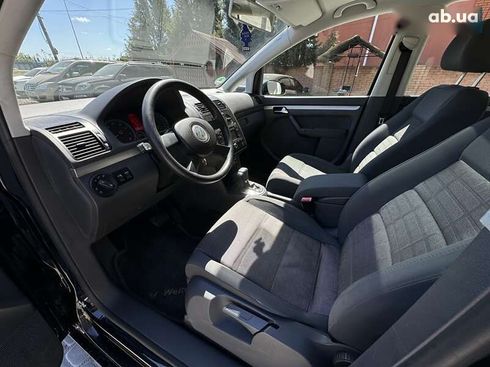 Volkswagen Touran 2006 - фото 2