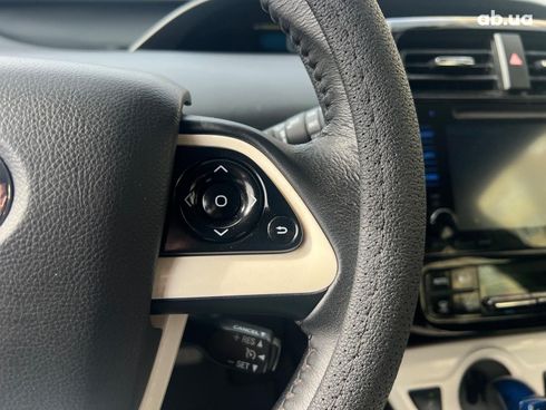 Toyota Prius 2016 черный - фото 70