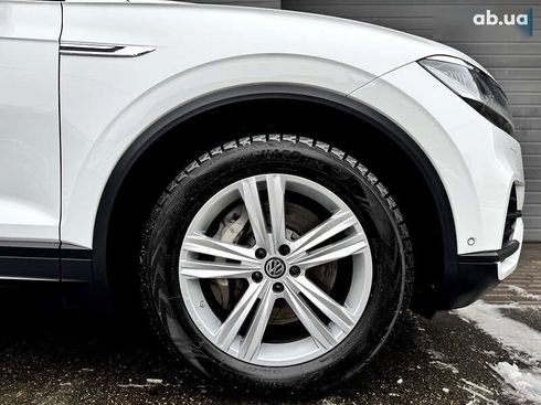 Volkswagen Touareg 2020 - фото 15