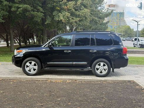 Toyota Land Cruiser 2014 - фото 16