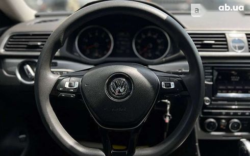 Volkswagen Passat 2015 - фото 11