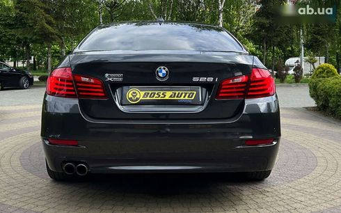 BMW 5 серия 2015 - фото 6