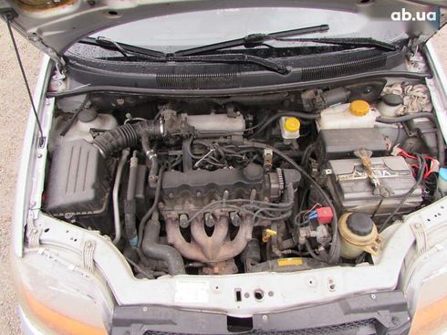 Chevrolet Aveo 2006 - фото 25
