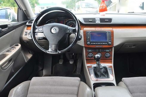 Volkswagen Passat 2005 - фото 15