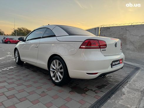 Volkswagen Eos 2014 белый - фото 9