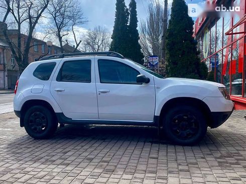 Dacia Duster 2015 - фото 6