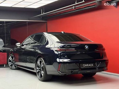 BMW 7 серия 2023 - фото 26