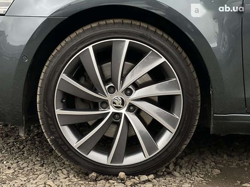 Skoda Octavia 2019 - фото 19