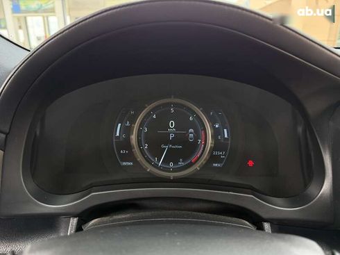 Lexus RC 2017 - фото 22
