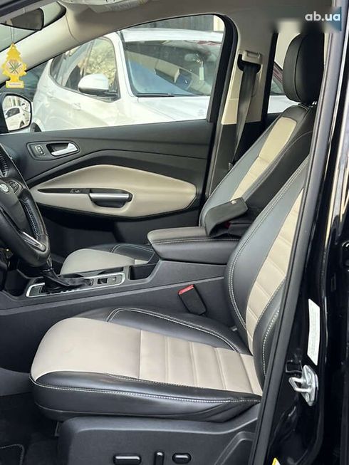 Ford Escape 2018 - фото 23
