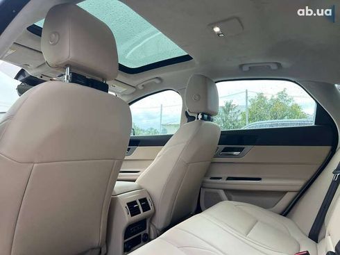 Jaguar XF 2018 - фото 15