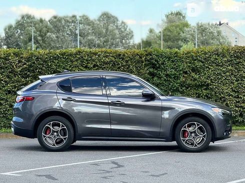 Alfa Romeo Stelvio 2017 - фото 26