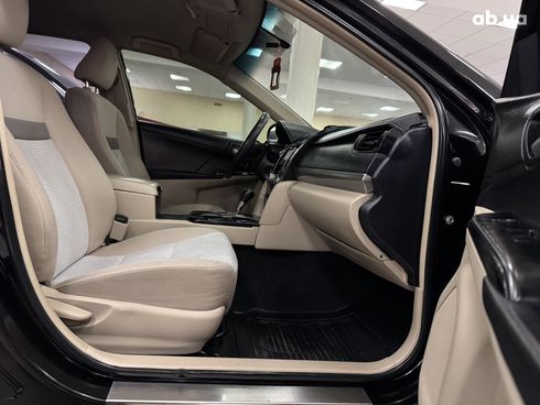 Toyota Camry 2011 черный - фото 3