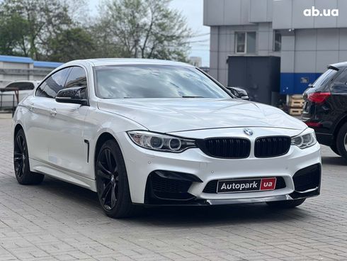 BMW 4 серия 2015 белый - фото 7