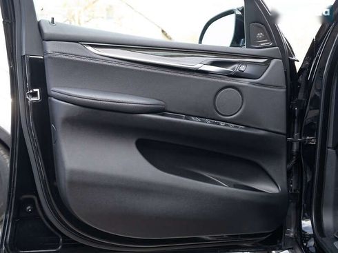 BMW X5 2017 - фото 18