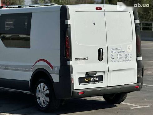 Renault Trafic 2003 - фото 12