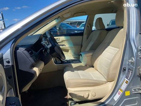 Toyota Camry 2017 - фото 17