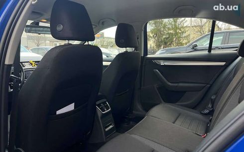 Skoda Octavia 2018 - фото 27